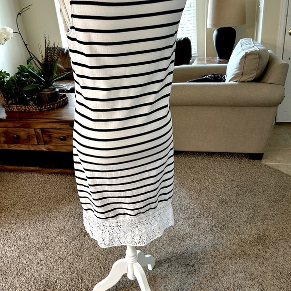 Lauren Jeans Company Ralph Lauren Navy/White Striped tank dress w/ crochet hem - Picture 2 of 11